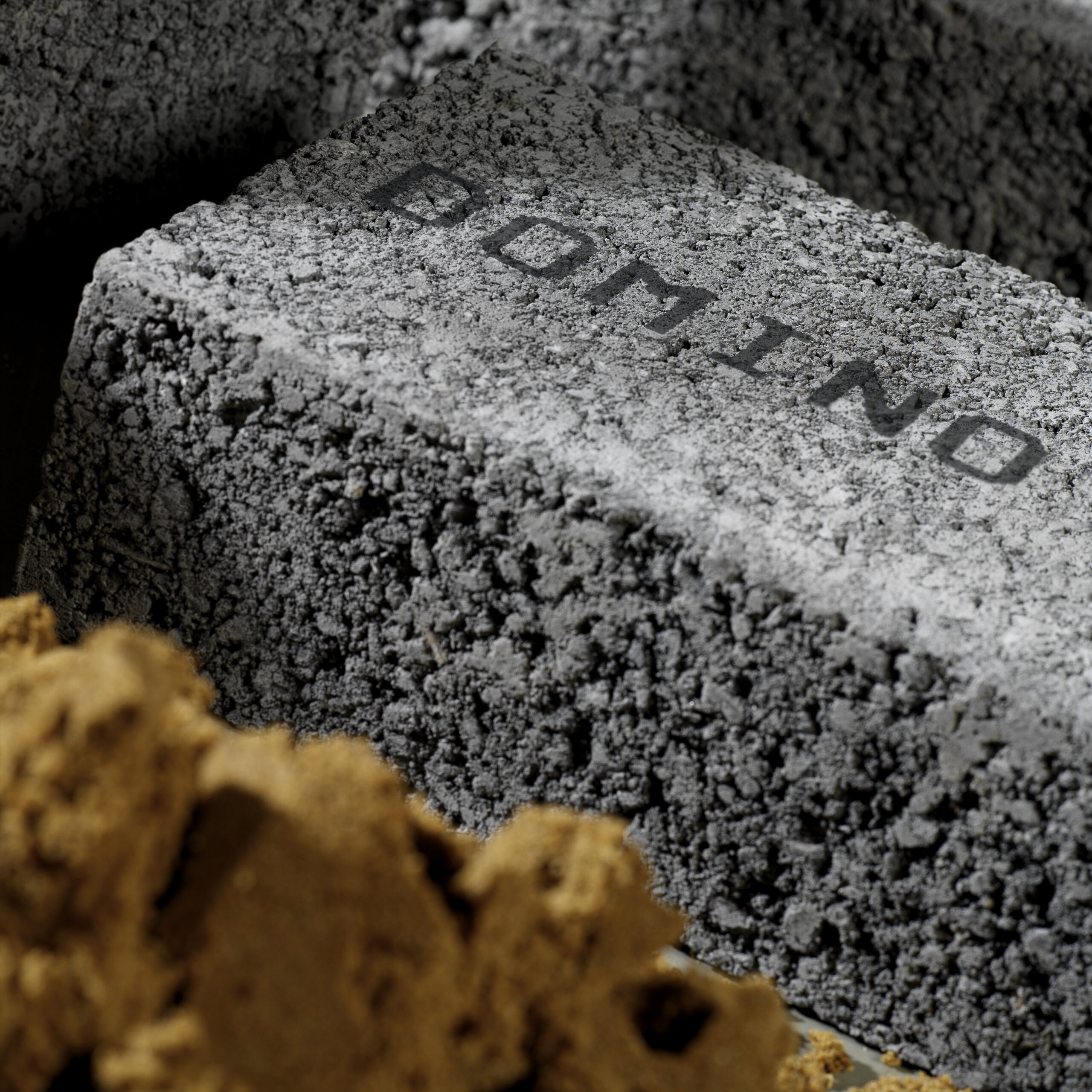 Gips og betonelementer