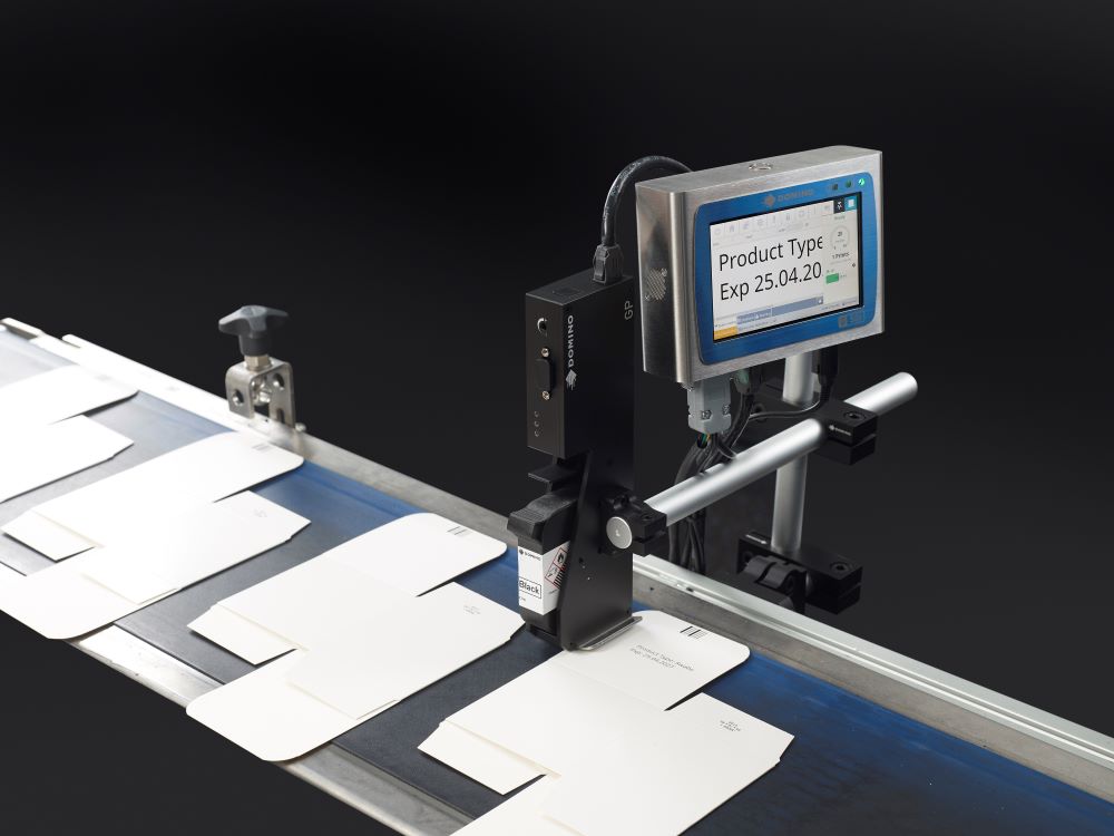 Mangler du mærkningsudstyr eller etiketteringsudstyr? Hos DominoSystem har vi alt inden for etikettering og produktmærkning - fx fødevaremærkning