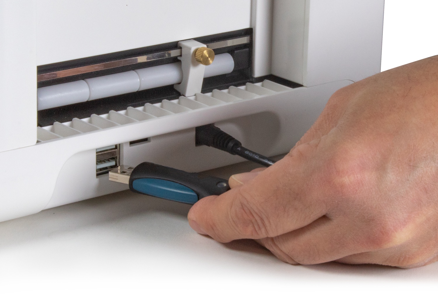 Mangler du mærkningsudstyr eller etiketteringsudstyr? Hos DominoSystem har vi alt inden for etikettering og produktmærkning - fx fødevaremærkning