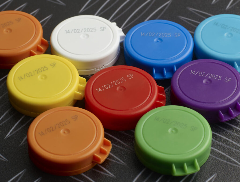 Mangler du mærkningsudstyr eller etiketteringsudstyr? Hos DominoSystem har vi alt inden for etikettering og produktmærkning - fx fødevaremærkning